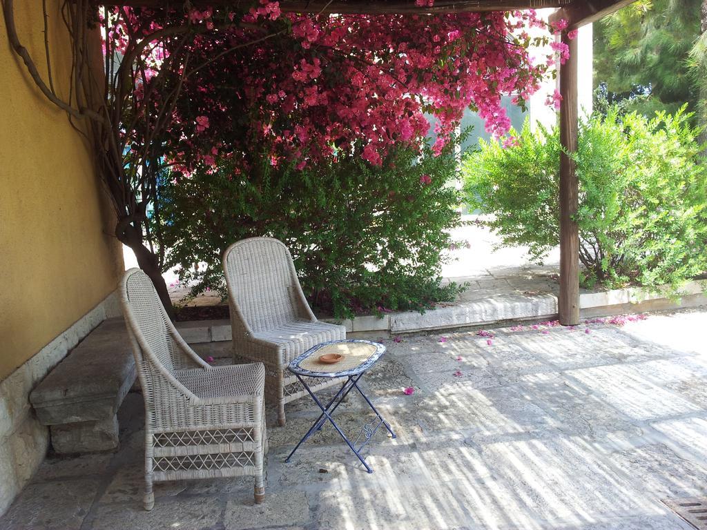 Villa Carcano Trani Chambre photo