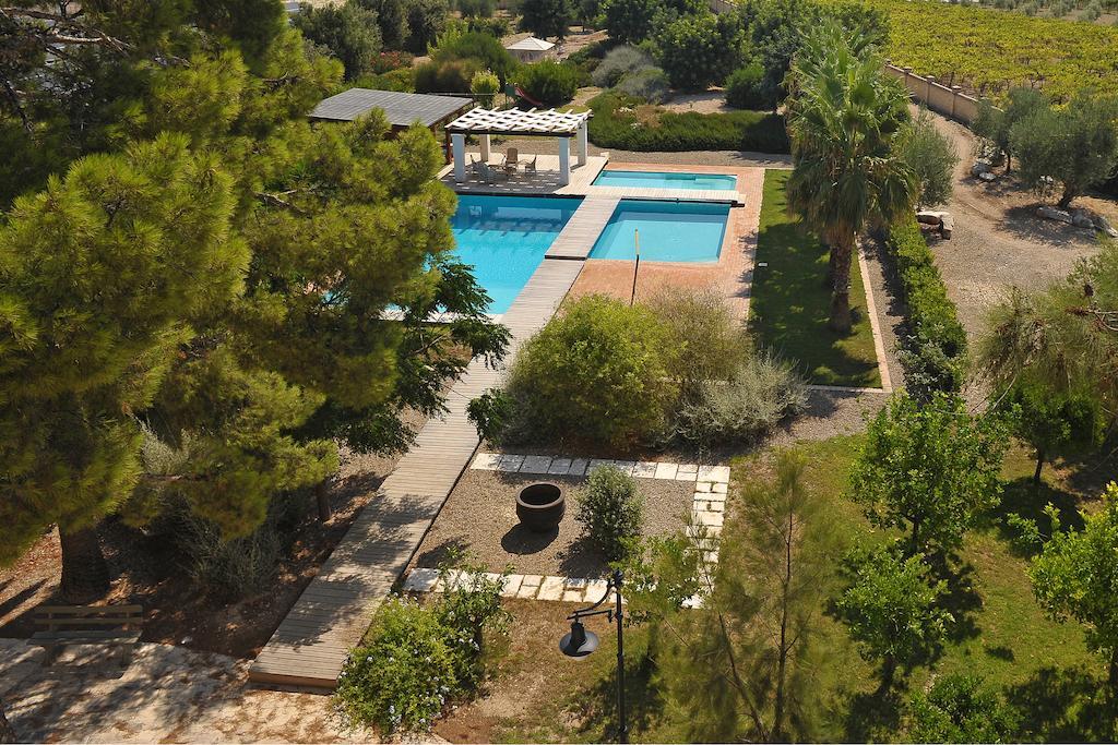 Villa Carcano Trani Extérieur photo
