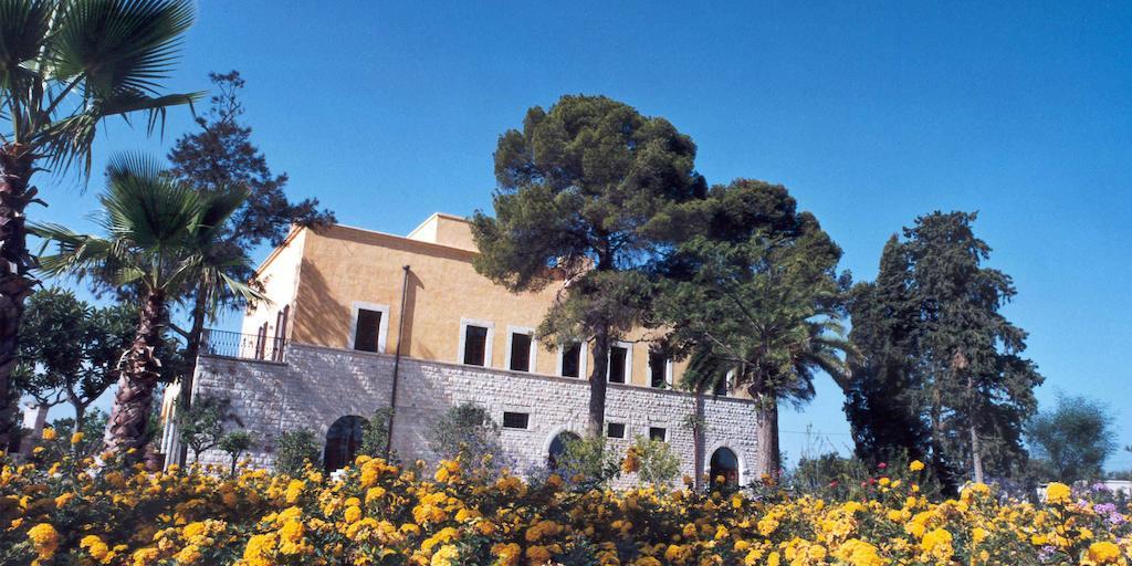 Villa Carcano Trani Extérieur photo