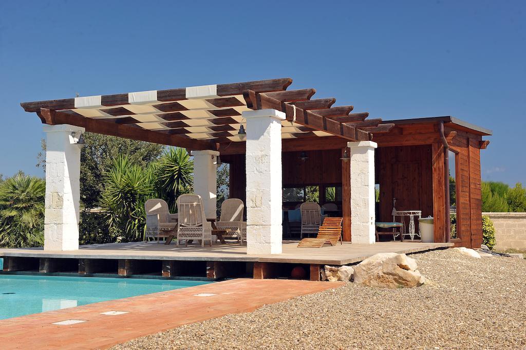 Villa Carcano Trani Extérieur photo